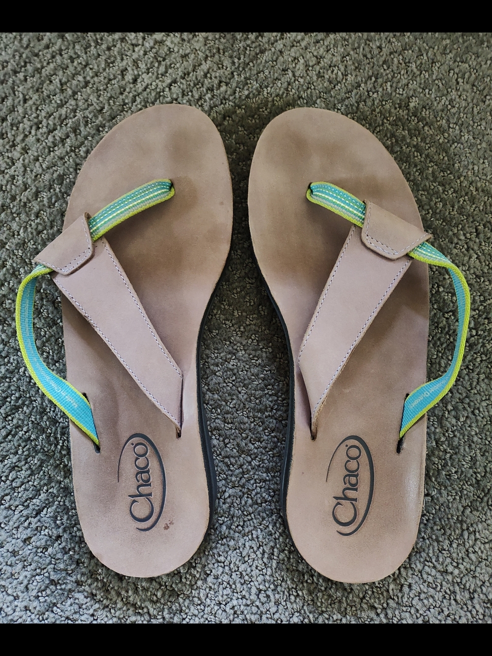 Chaco Women's Tan Flip Leather Sandals with Teal Accent Sz 11.